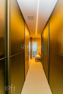 Image 87 - 826258