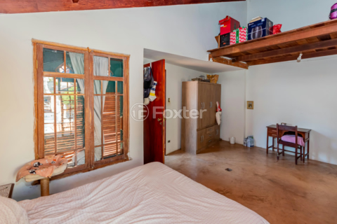 Image 33 - 826277