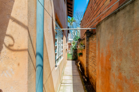 Image 52 - 826277