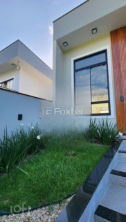 Image 3 - 826579