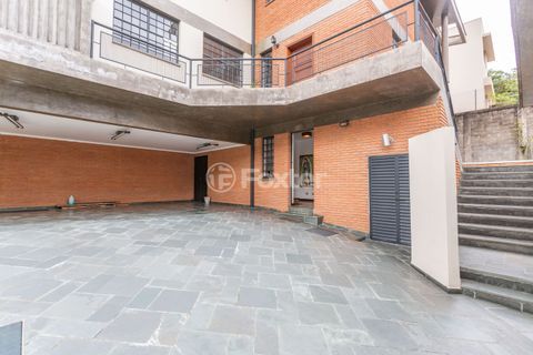 Image 115 - 826623