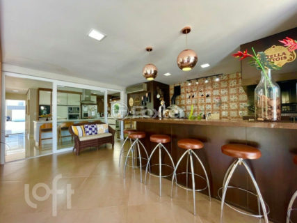 Image 22 - 826663