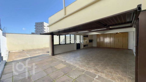 Image 36 - 826680