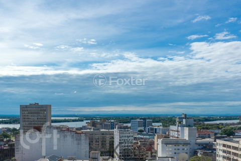 Image 2 - 826685