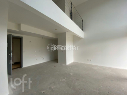 Image 4 - 826876