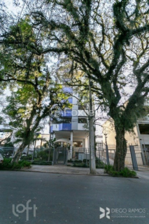 Image 27 - 826897