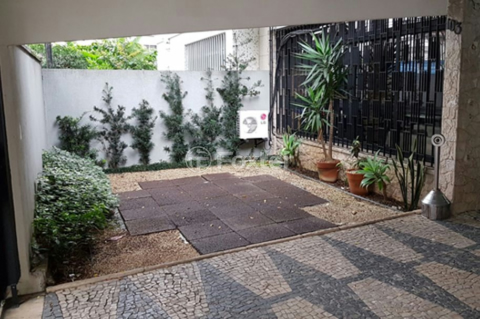 Image 2 - 826931