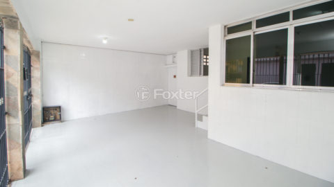 Image 31 - 827155