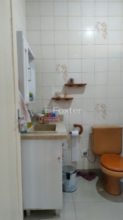 Image 21 - 827389