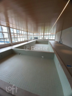 Image 7 - 827461
