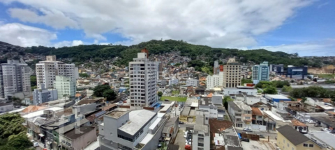 Image 9 - 827849