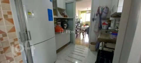 Image 7 - 827849