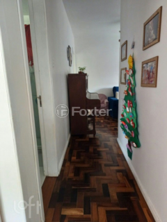 Image 7 - 828514