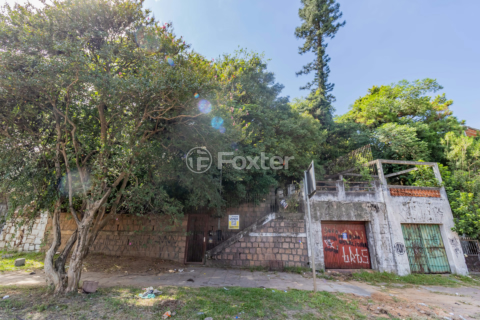 Image 2 - 828589