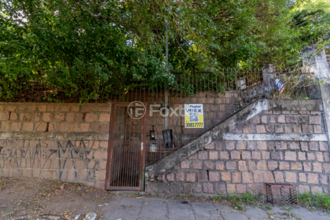Image 9 - 828589