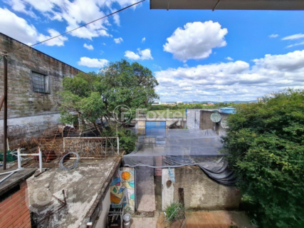 Image 6 - 828608