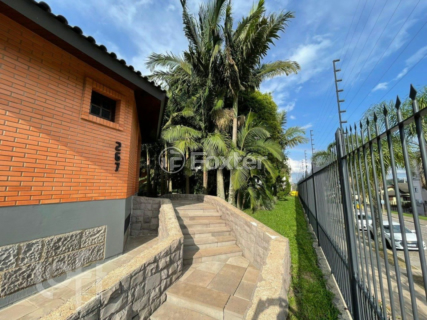 Image 46 - 828774