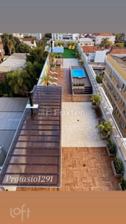 Image 35 - 828810