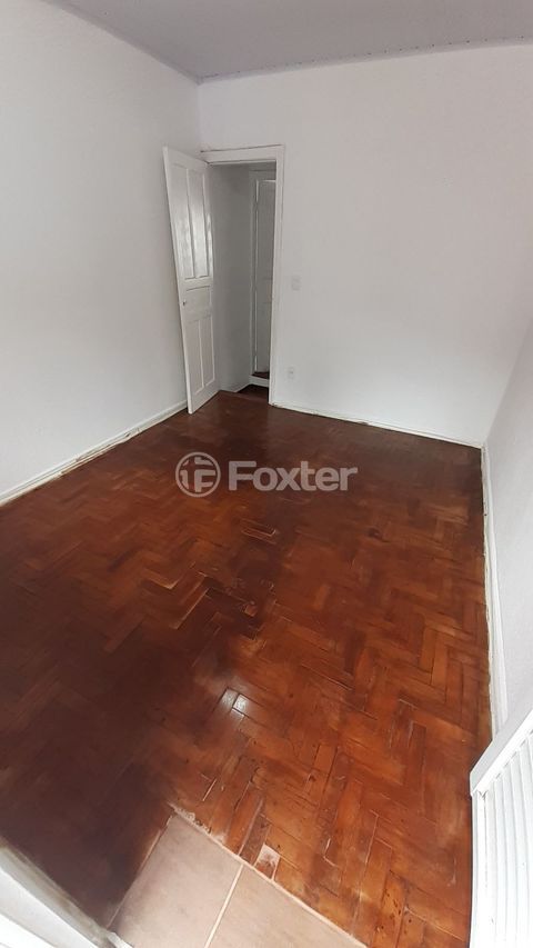 Image 3 - 828967