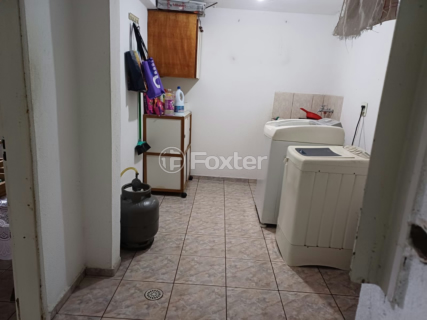 Image 6 - 829550