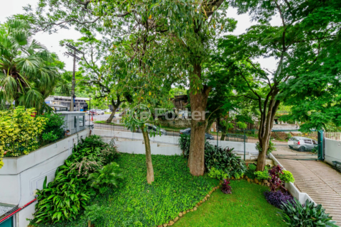 Image 6 - 830394