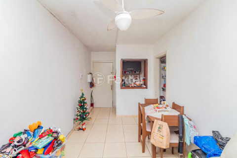 Image 3 - 830993