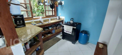 Image 3 - 831343
