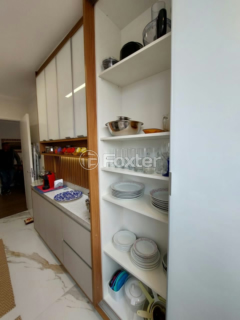 Image 7 - 831509