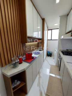 Image 3 - 831509