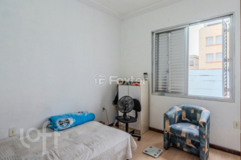Image 14 - 831798