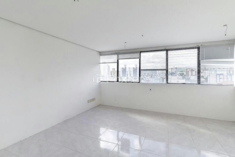Image 7 - 831849