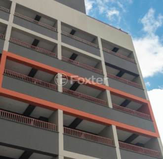 Image 9 - 831858