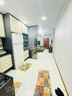Image 3 - 832032