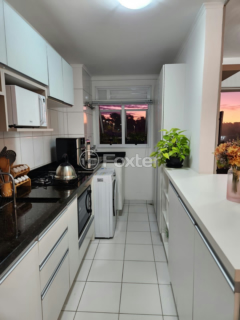 Image 3 - 832062