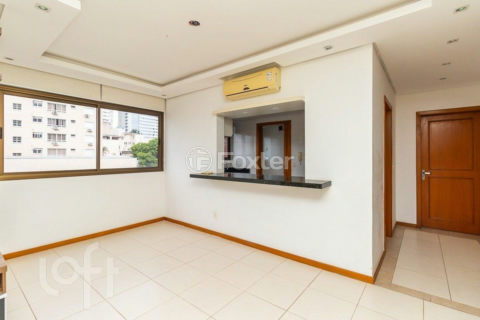 Image 7 - 832345