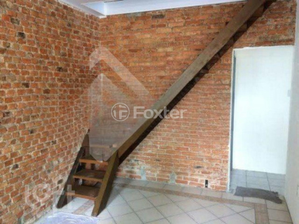 Image 7 - 832706