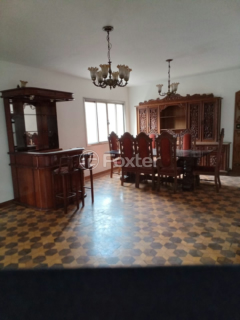 Image 3 - 832744