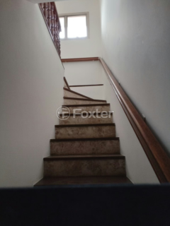 Image 5 - 832744