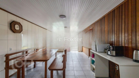 Image 7 - 832787