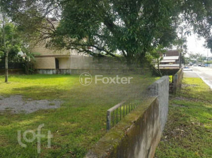 Image 3 - 833598
