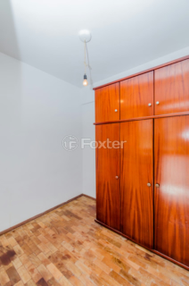 Image 31 - 833675