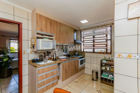 Image 35 - 833755