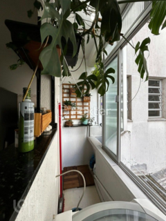 Image 9 - 833918