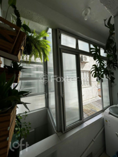 Image 8 - 833918