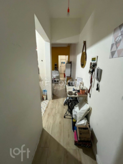 Image 11 - 833974
