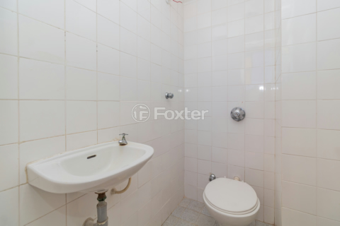 Image 8 - 834136