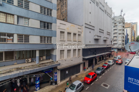 Image 9 - 834146
