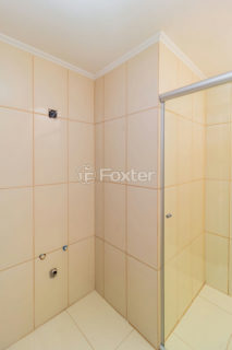 Image 32 - 834177