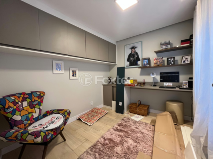 Image 33 - 834305