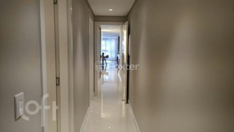 Image 7 - 834342
